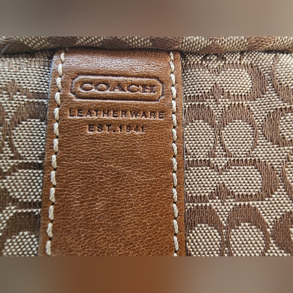 Vintage Coach Logo monogram Brown Leather Accent 5" X 8" Cosmetic Case Pouch - Picture 5 of 9